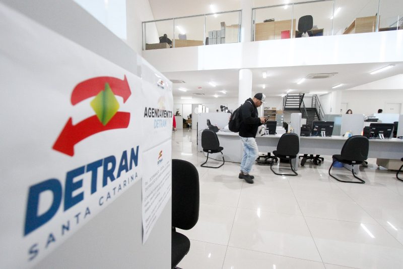 detran altera prazos de serviços após fortes chuvas 