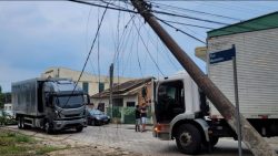 acidente-em-tijucas-deixa-moradores-do-universitario-sem-energia-eletrica