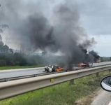 carros-incendiados-na-br-101;-o-que-se-sabe-ate-o-momento-sobre-o-assunto